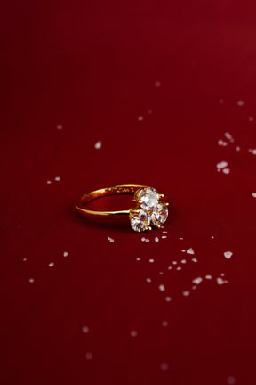 Special Design Ring - White Diamond - One Carat Gold Plated